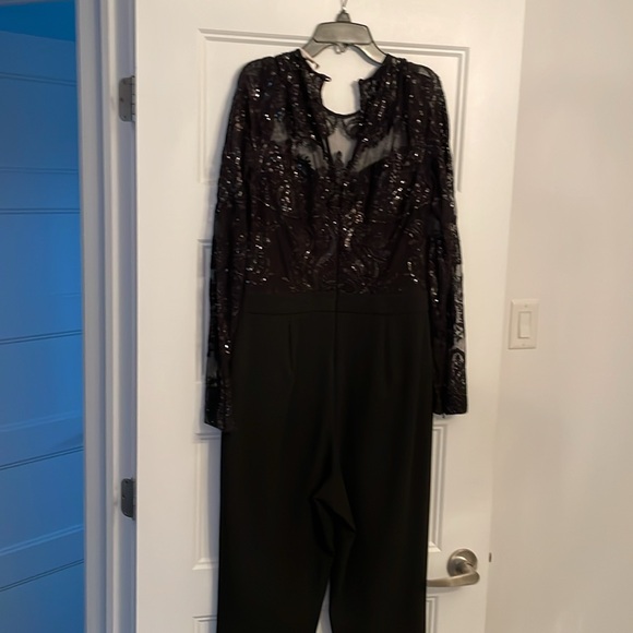 Michael Kors stunning jumpsuit in black size 8 - Picture 6 of 10